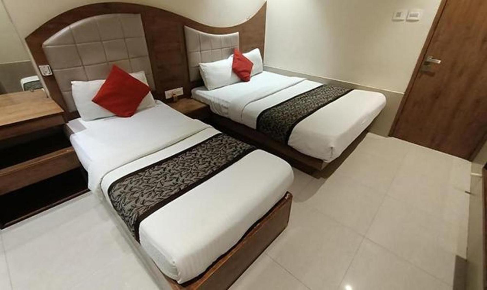Fabhotel Regal Inn Mumbai Dış mekan fotoğraf